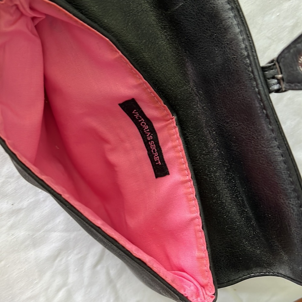 Victoria Secret In Excellent Conditions - Picture 4 of 5